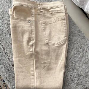 Wit & Wisdom Women's Boot Cut Jeans in Cream